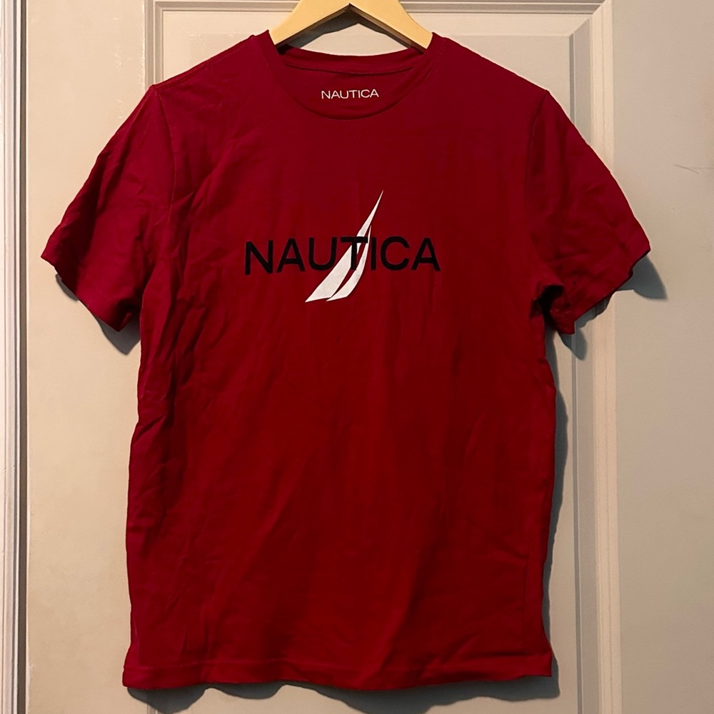 🤩Nautica Heatherd Crewneck T-Shirt🤩
